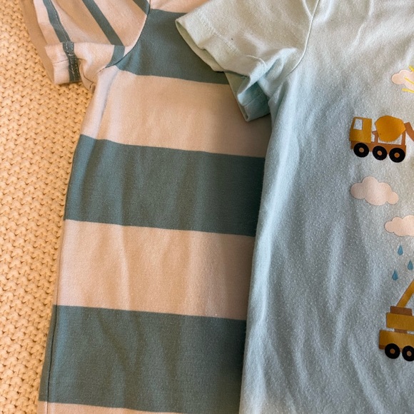 4 Cat & Jack / Jumping Beans 2 T Short Sleeve Shirts - Picture 5 of 6